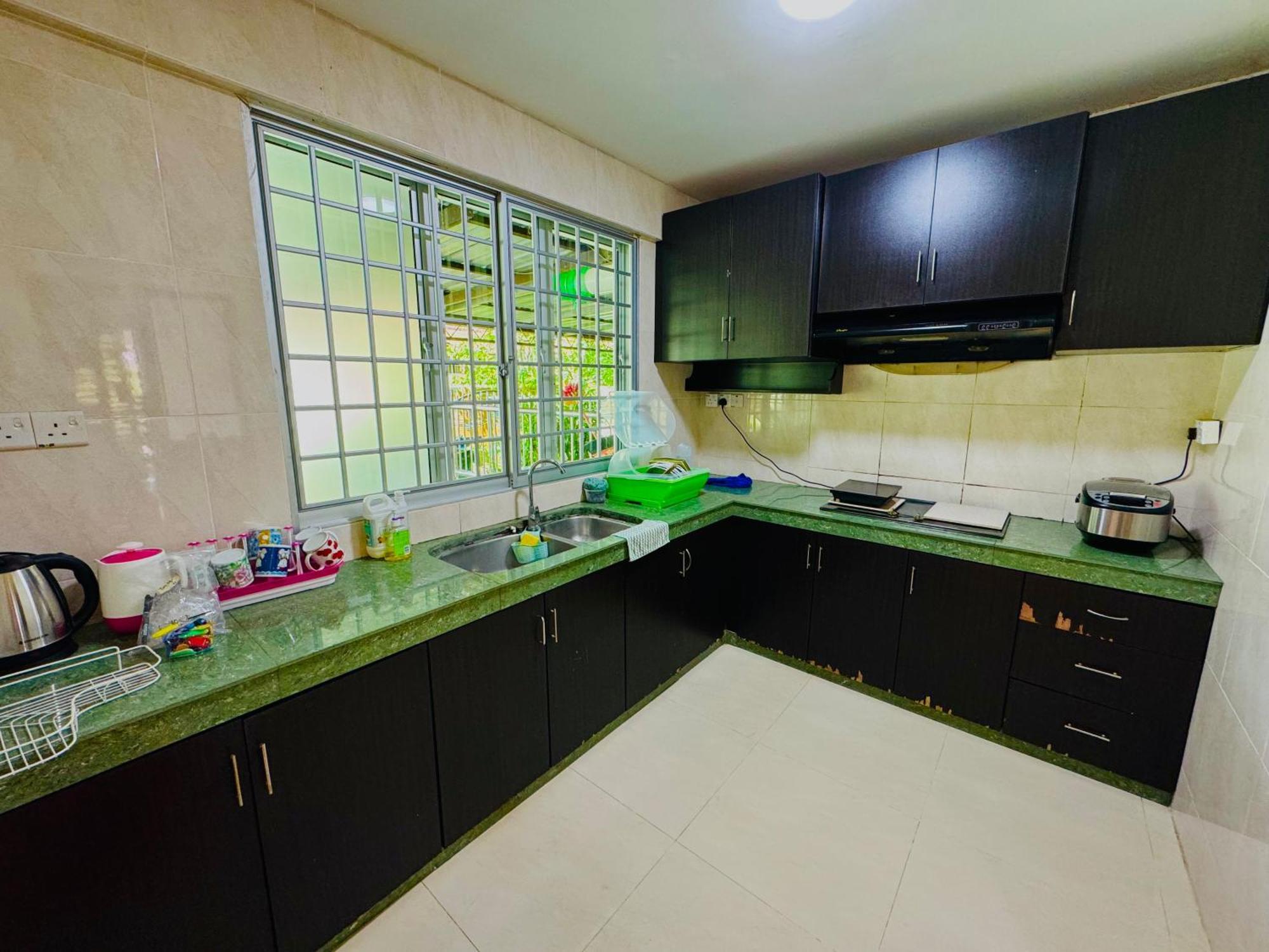 Hmairbnb@Two Sibu Buitenkant foto
